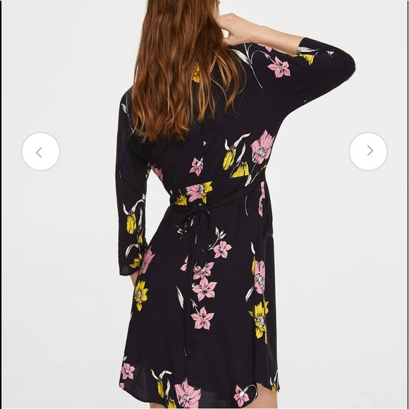 MANGO NWOT wrap dress , never worn, but tag missing size L - Picture 2 of 5